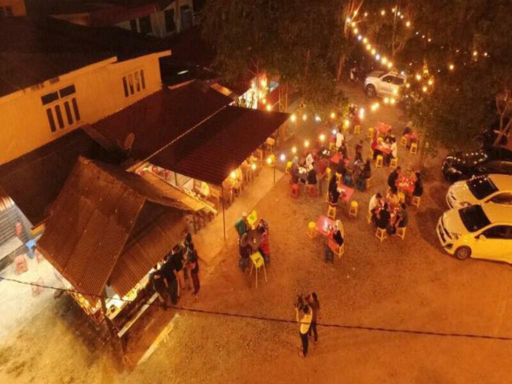 Roomstay Kuala Nerus Gated Parking - 6M To Beach & 15M To Drawbridge Kuala Terengganu Eksteriør bilde
